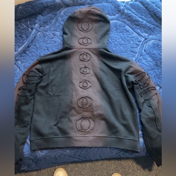 Pluto Made distressed oversized hoodie - Picture 6 of 6